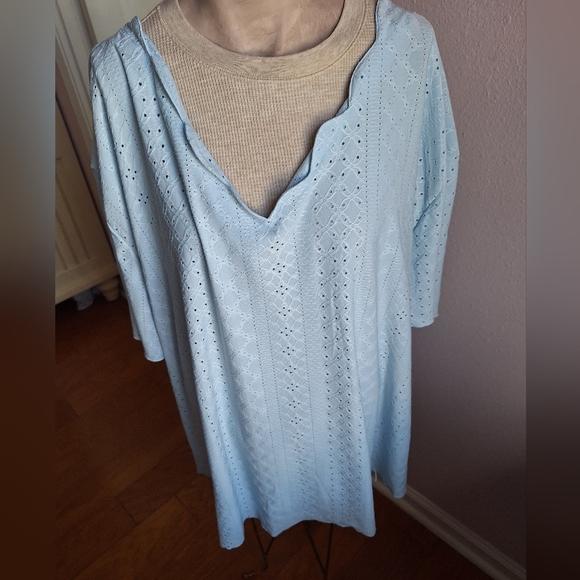 Light Blue Eyelet Top - Picture 4 of 16